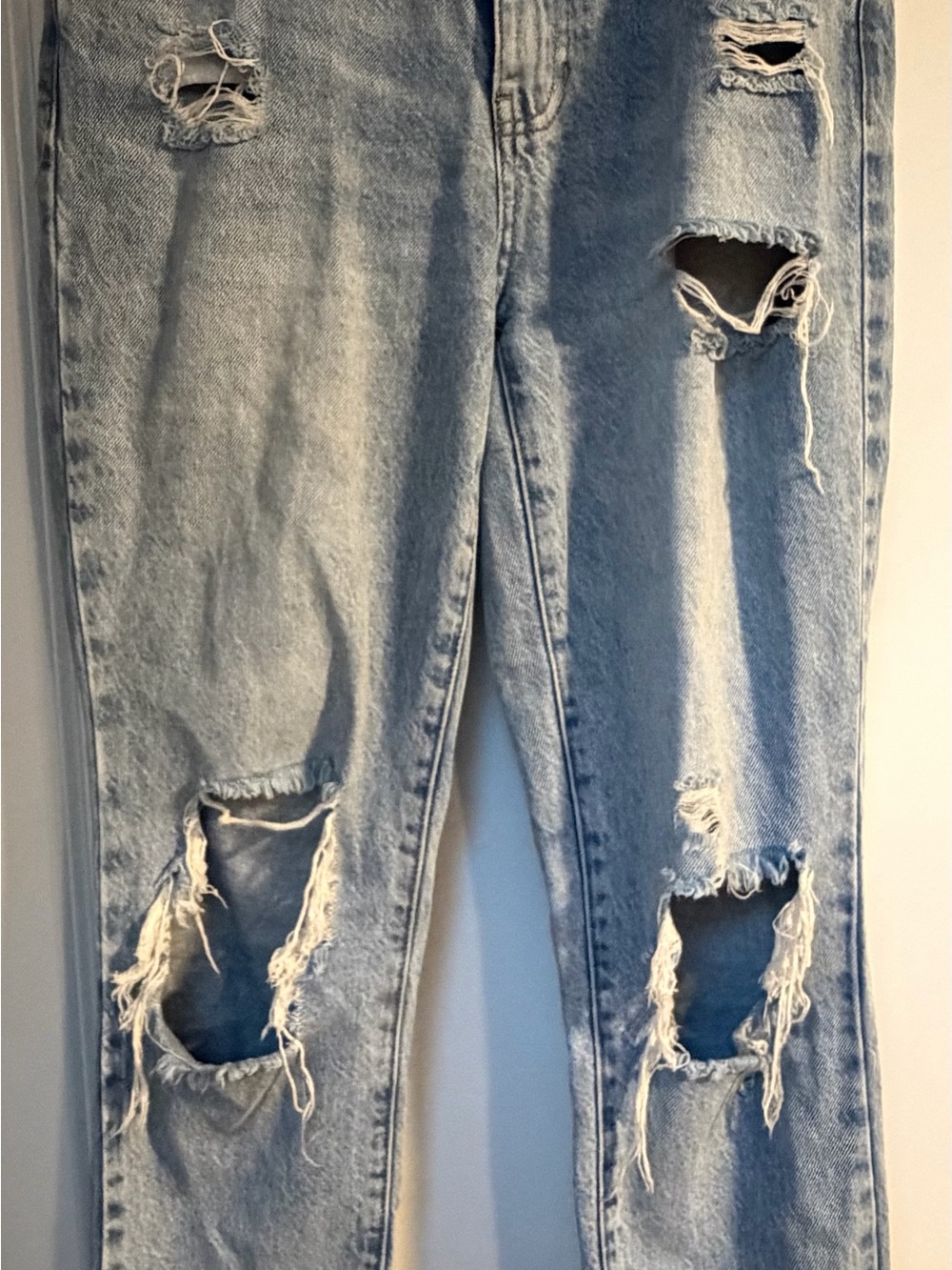 PacSun Light Blue Ripped Mom Jean